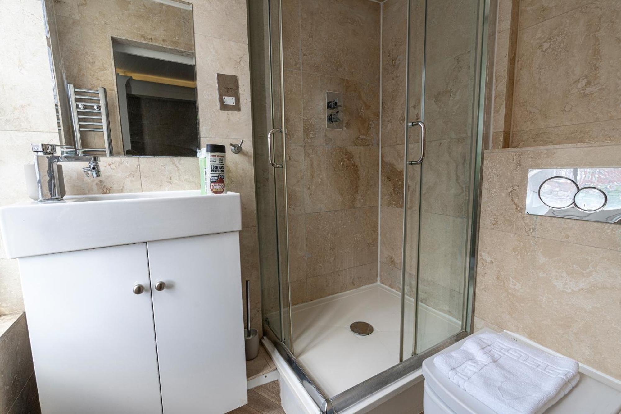 Elegant 3 Bedrooms Apartment Near Hyde Park & Oxford St Londres Extérieur photo